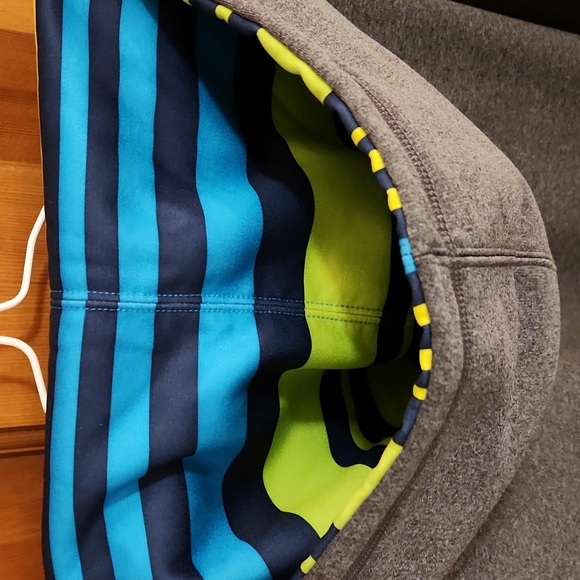 Under Armour HOODIE PERFORMANCE SWEATSHIRT Brushed fleece lining Size L - Picture 7 of 7